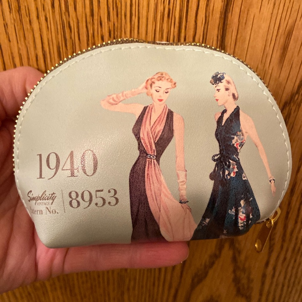 Simplicity Coin Purse Vintage Style 1940 Dress Pattern No 8953 Zip Around Nice